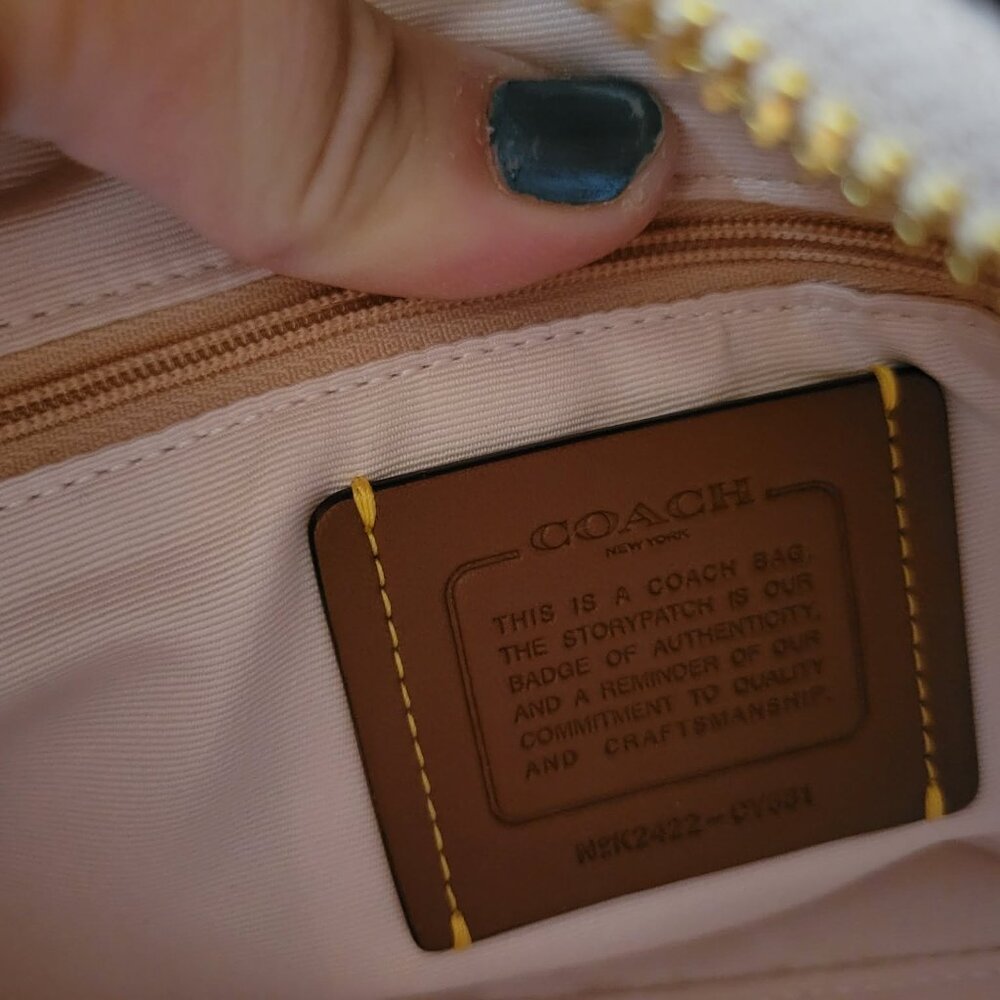 NWOT Coach Pink Floral Crossbody Bag - Picture 2 of 7